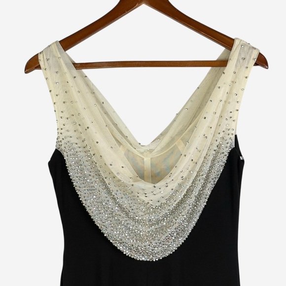 CACHET Sleeveless Beaded Cowl Neck Long Formal Dress Size 6 Black Ivory NEW - Picture 5 of 9